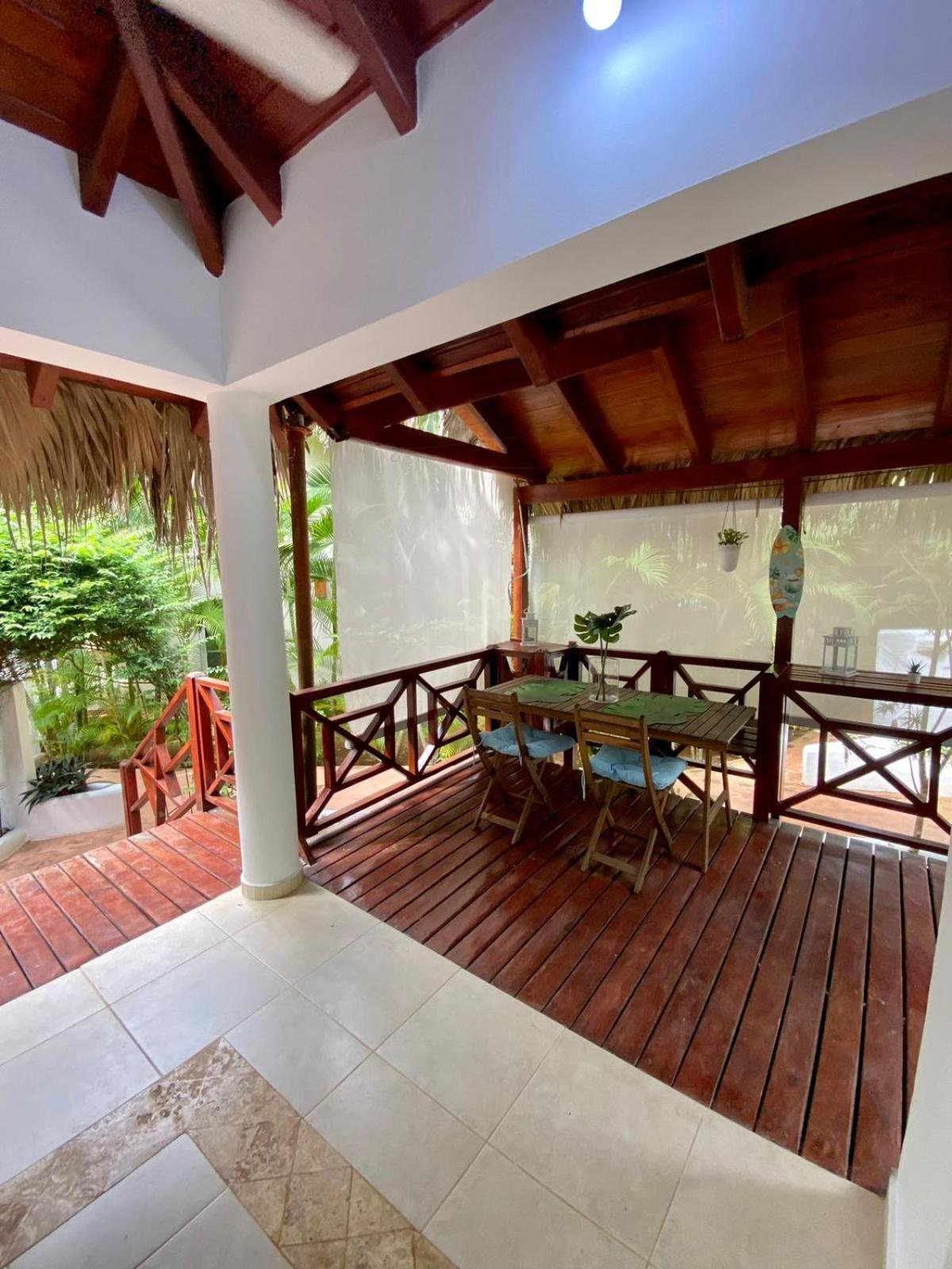 Chalet Tropical Au Coeur De Las Terrenas Exterior photo